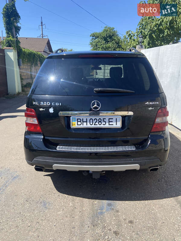 Внедорожник / Кроссовер Mercedes-Benz M-Class 2007 в Одессе