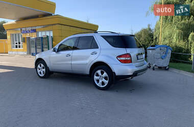 Внедорожник / Кроссовер Mercedes-Benz M-Class 2006 в 