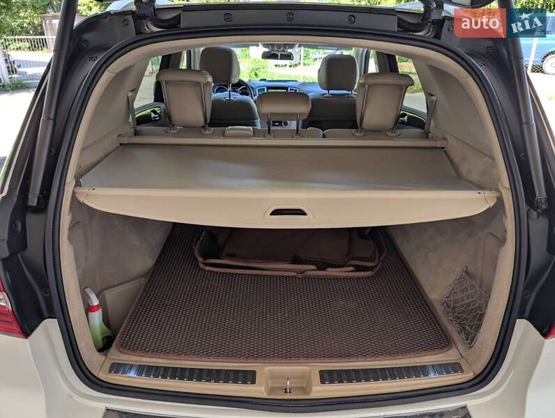 Внедорожник / Кроссовер Mercedes-Benz M-Class 2013 в Тернополе