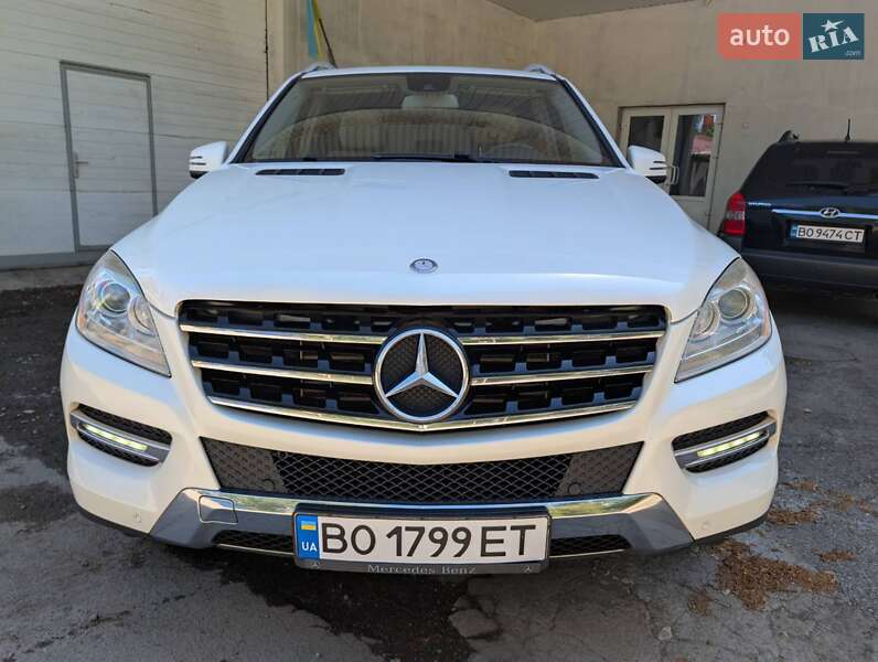 Внедорожник / Кроссовер Mercedes-Benz M-Class 2013 в Тернополе