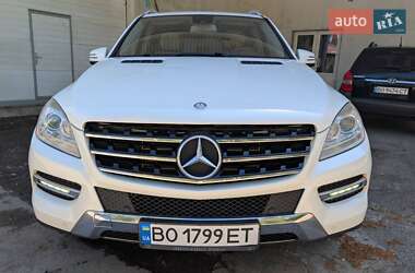 Внедорожник / Кроссовер Mercedes-Benz M-Class 2013 в 