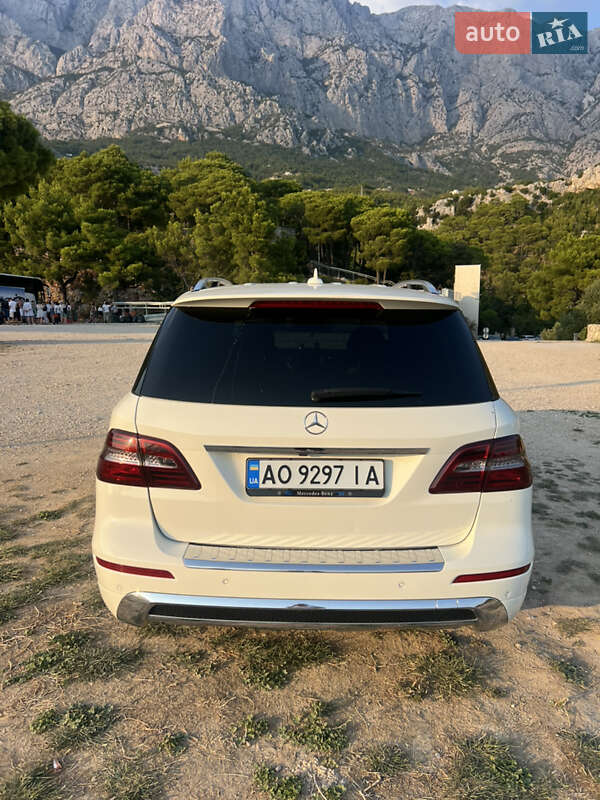 Внедорожник / Кроссовер Mercedes-Benz M-Class 2012 в Виноградове