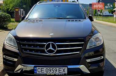 Внедорожник / Кроссовер Mercedes-Benz M-Class 2011 в Черновцах