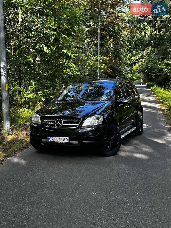 Внедорожник / Кроссовер Mercedes-Benz M-Class 2007 в Киеве
