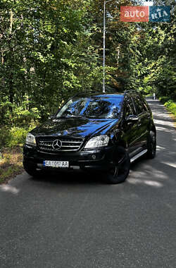 Внедорожник / Кроссовер Mercedes-Benz M-Class 2007 в 