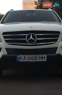 Внедорожник / Кроссовер Mercedes-Benz M-Class 2012 в 