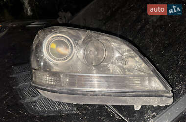 Внедорожник / Кроссовер Mercedes-Benz M-Class 2008 в 