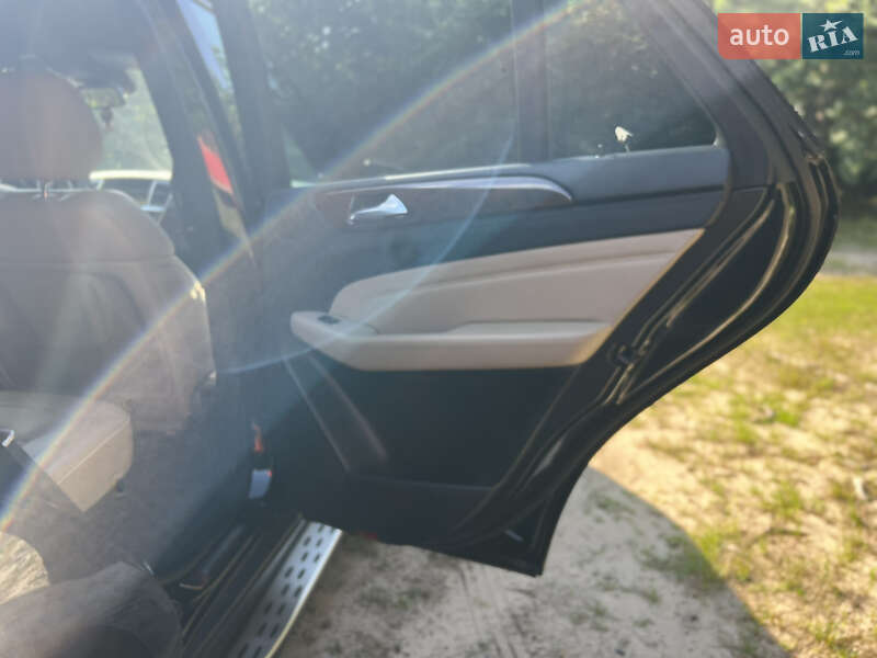 Внедорожник / Кроссовер Mercedes-Benz M-Class 2012 в Костополе фото 22 Внедорожник / Кроссовер Mercedes-Benz M-Class 2012 в Костополе