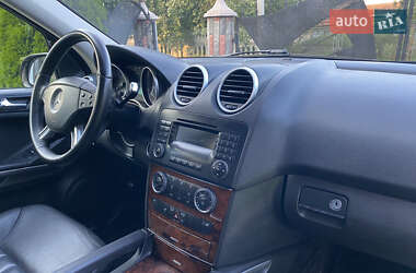 Внедорожник / Кроссовер Mercedes-Benz M-Class 2007 в 