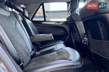 Внедорожник / Кроссовер Mercedes-Benz M-Class 2013 в 