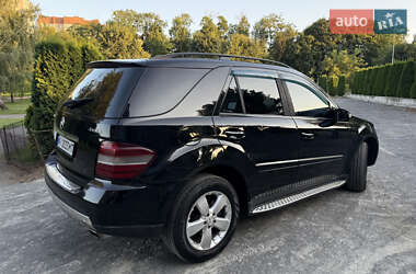 Внедорожник / Кроссовер Mercedes-Benz M-Class 2008 в 