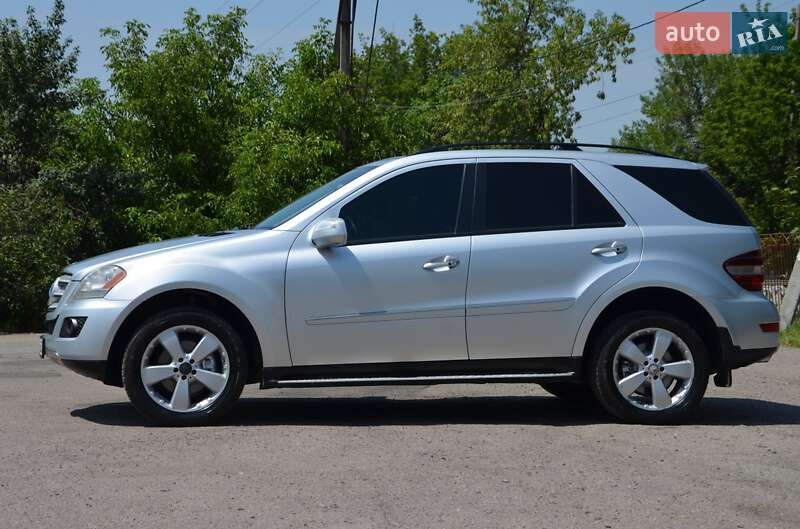 Внедорожник / Кроссовер Mercedes-Benz M-Class 2008 в Павлограде