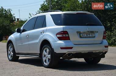 Внедорожник / Кроссовер Mercedes-Benz M-Class 2008 в 