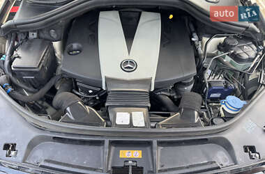 Внедорожник / Кроссовер Mercedes-Benz M-Class 2013 в 