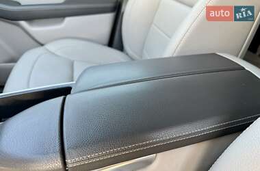Внедорожник / Кроссовер Mercedes-Benz M-Class 2012 в 