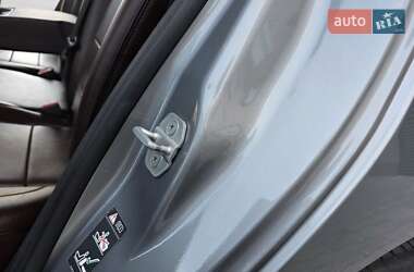 Внедорожник / Кроссовер Mercedes-Benz M-Class 2012 в 