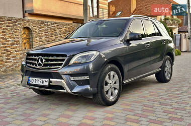 Внедорожник / Кроссовер Mercedes-Benz M-Class 2015 в Ужгороде