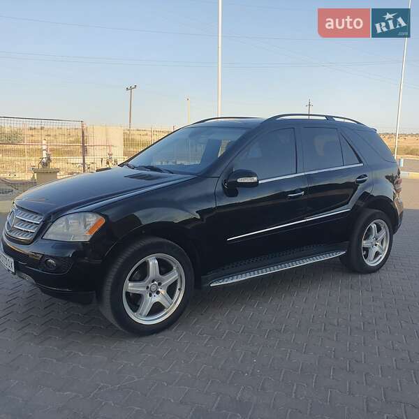 Внедорожник / Кроссовер Mercedes-Benz M-Class 2008 в Рени