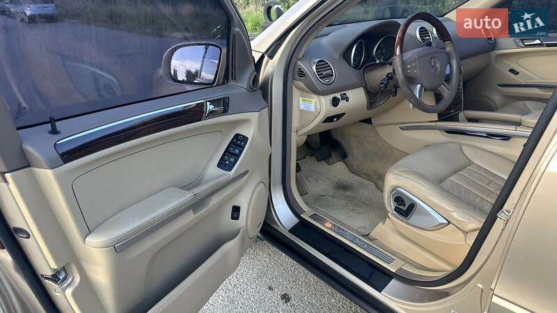 Внедорожник / Кроссовер Mercedes-Benz M-Class 2006 в Киеве