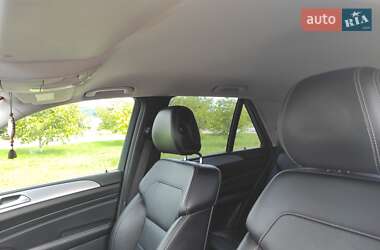 Внедорожник / Кроссовер Mercedes-Benz M-Class 2013 в 