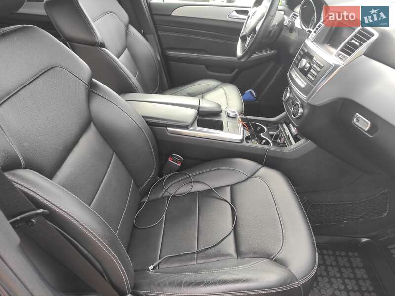 Позашляховик / Кросовер Mercedes-Benz M-Class 2013 в Калуші