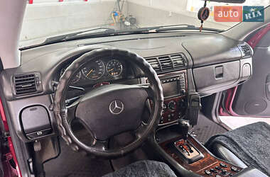 Внедорожник / Кроссовер Mercedes-Benz M-Class 2000 в 