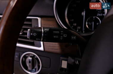 Внедорожник / Кроссовер Mercedes-Benz M-Class 2012 в 
