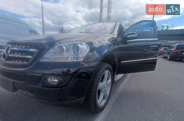 Внедорожник / Кроссовер Mercedes-Benz M-Class 2006 в 