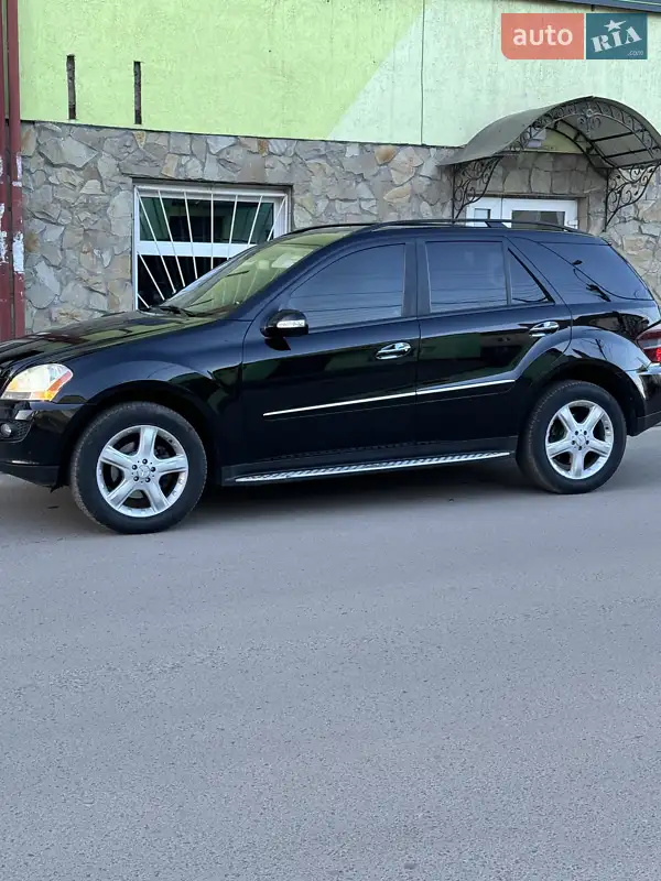 Mercedes-Benz M-Class 2007