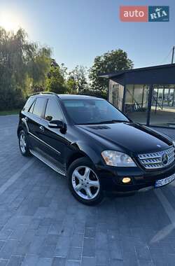 Внедорожник / Кроссовер Mercedes-Benz M-Class 2007 в 