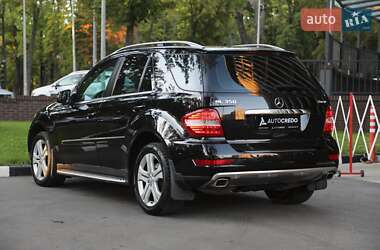 Внедорожник / Кроссовер Mercedes-Benz M-Class 2010 в 