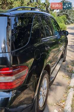 Внедорожник / Кроссовер Mercedes-Benz M-Class 2008 в 