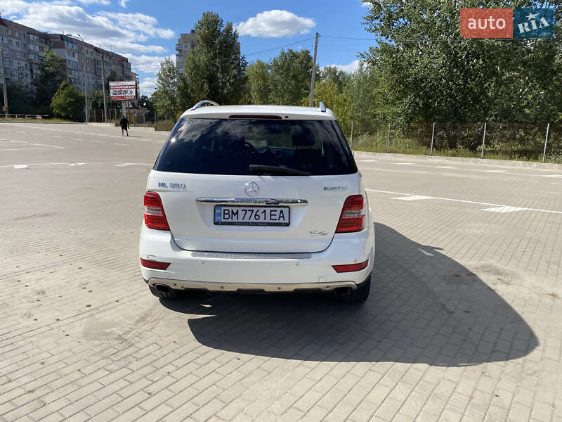 Внедорожник / Кроссовер Mercedes-Benz M-Class 2011 в Сумах