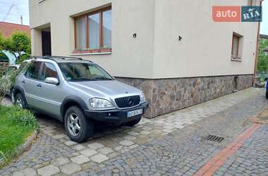 Внедорожник / Кроссовер Mercedes-Benz M-Class 2002 в 