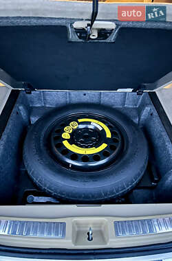 Внедорожник / Кроссовер Mercedes-Benz M-Class 2012 в 
