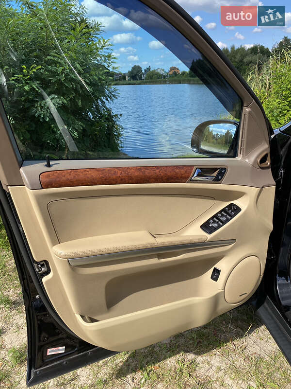 Внедорожник / Кроссовер Mercedes-Benz M-Class 2008 в Киеве