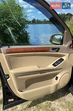 Позашляховик / Кросовер Mercedes-Benz M-Class 2008 в 