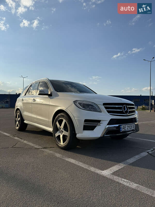 Внедорожник / Кроссовер Mercedes-Benz M-Class 2013 в Днепре
