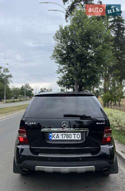 Внедорожник / Кроссовер Mercedes-Benz M-Class 2006 в 