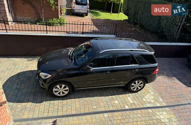 Внедорожник / Кроссовер Mercedes-Benz M-Class 2014 в Черновцах
