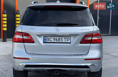 Внедорожник / Кроссовер Mercedes-Benz M-Class 2014 в 