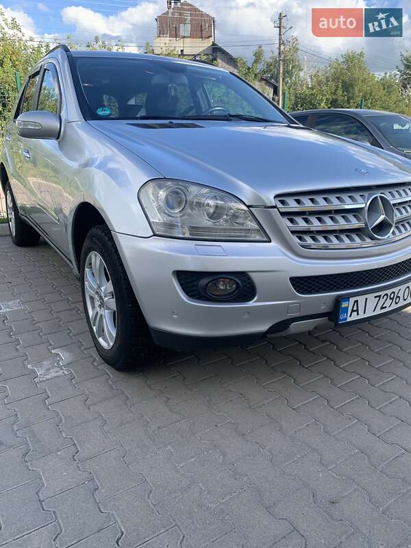 Внедорожник / Кроссовер Mercedes-Benz M-Class 2007 в Житомире