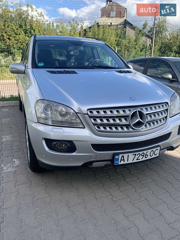 Внедорожник / Кроссовер Mercedes-Benz M-Class 2007 в Житомире