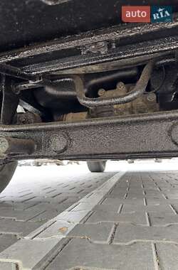 Внедорожник / Кроссовер Mercedes-Benz M-Class 2003 в 