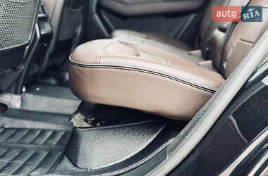 Позашляховик / Кросовер Mercedes-Benz M-Class 2012 в 