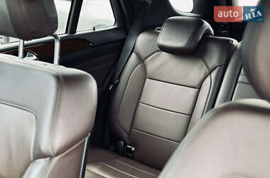 Позашляховик / Кросовер Mercedes-Benz M-Class 2012 в 