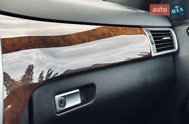 Позашляховик / Кросовер Mercedes-Benz M-Class 2012 в 