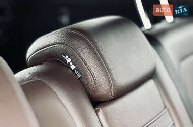Позашляховик / Кросовер Mercedes-Benz M-Class 2012 в 