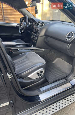 Внедорожник / Кроссовер Mercedes-Benz M-Class 2007 в 