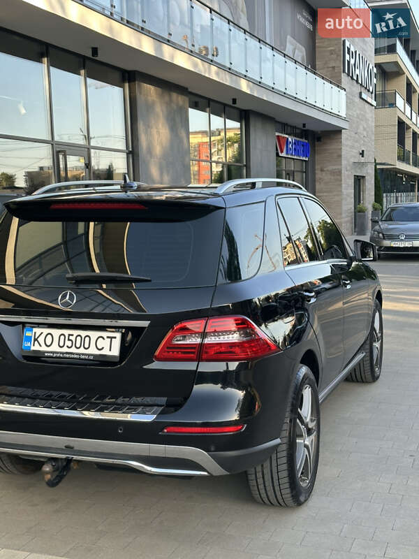 Внедорожник / Кроссовер Mercedes-Benz M-Class 2012 в Ужгороде